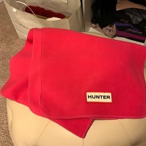 Hunter scarf, pink.  SHIPS IN 6 HOURS @$4.99